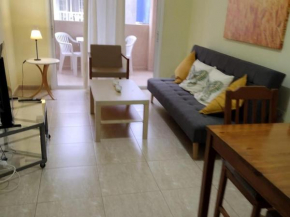 1A Apartment Abrigos, Wifi and balcony